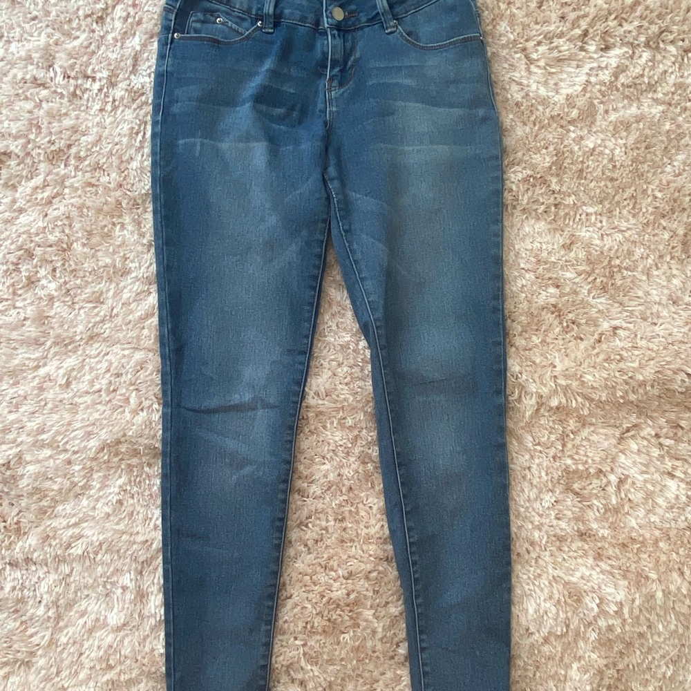 Medium Blue Jeans